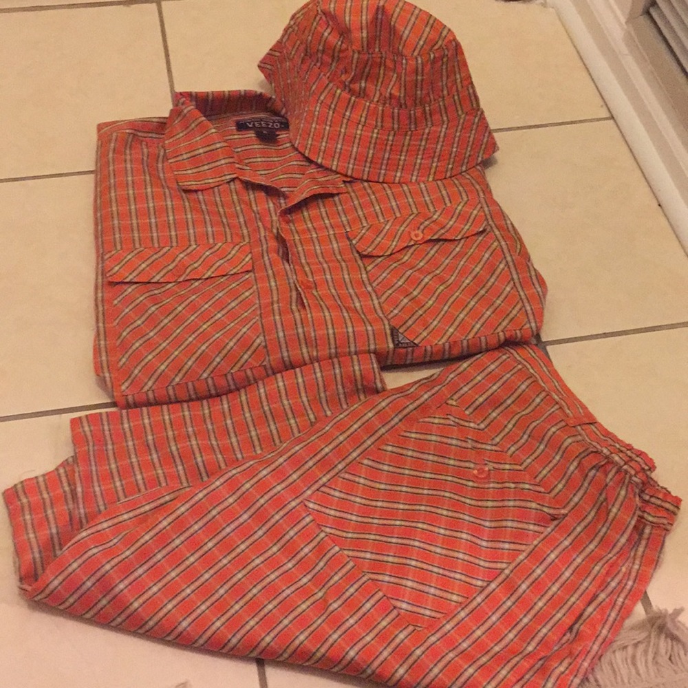 Men shorts ensemble with hat by Veezo.